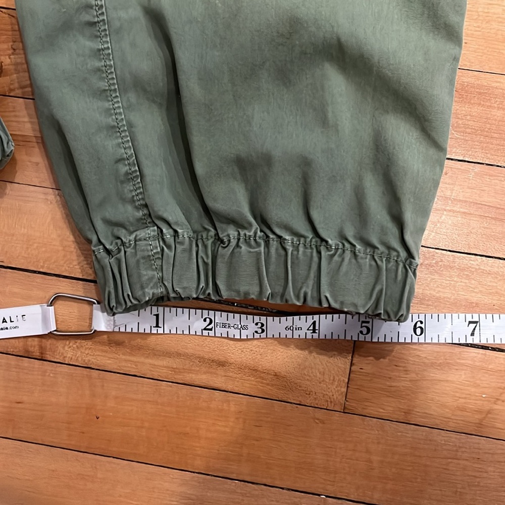 American Eagle Pants - Picture 14 of 16